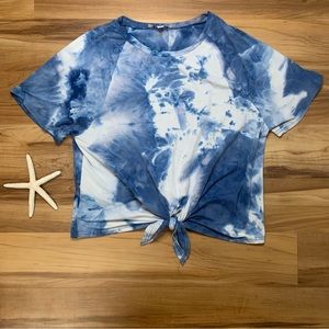 She + Sky Women’s Super Soft Blue & White Tye Dye T-Shirt